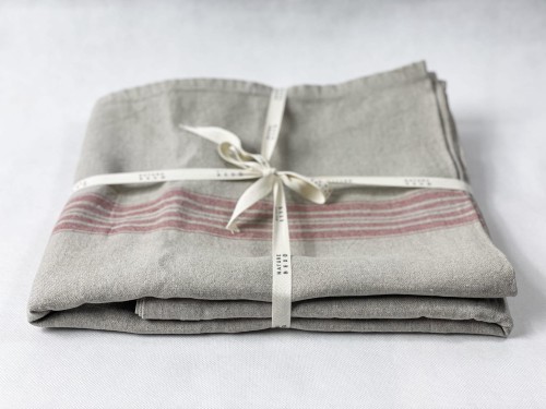 narzuta z grubego lnu